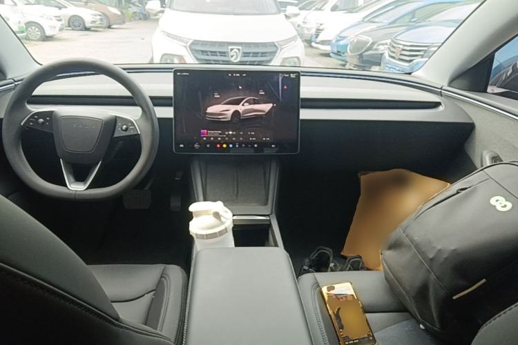 Used Tesla Model 3 2025 Rear-Wheel-Drive Version Center Console