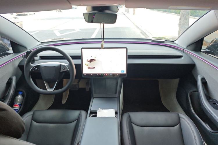 Used Tesla Model 3 2025 Model Revised Rear-Wheel-Drive Version Center Console