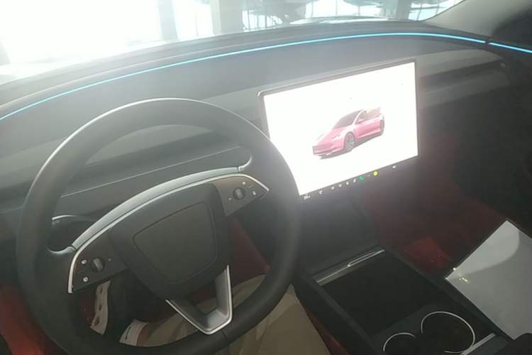 Used Tesla Model 3 2025 Rear-Wheel-Drive Version Center Console