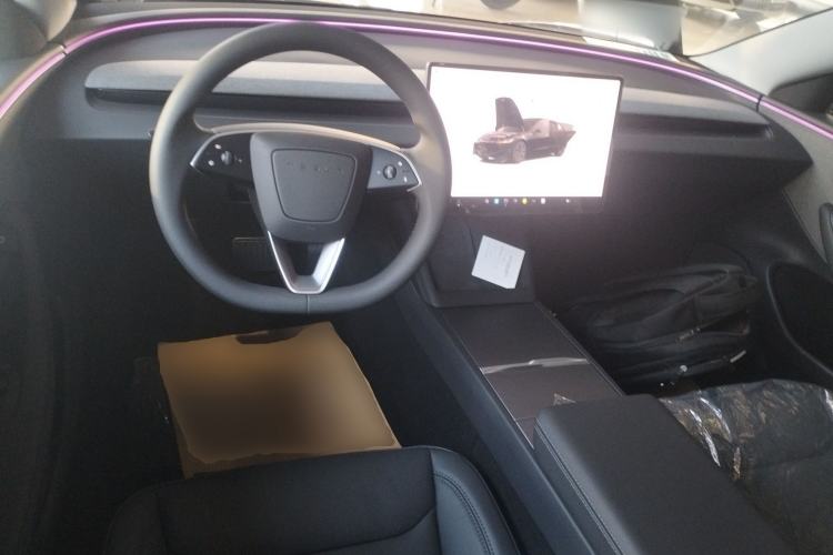Used Tesla Model 3 2025 Model Revised Rear-Wheel-Drive Version Center Console