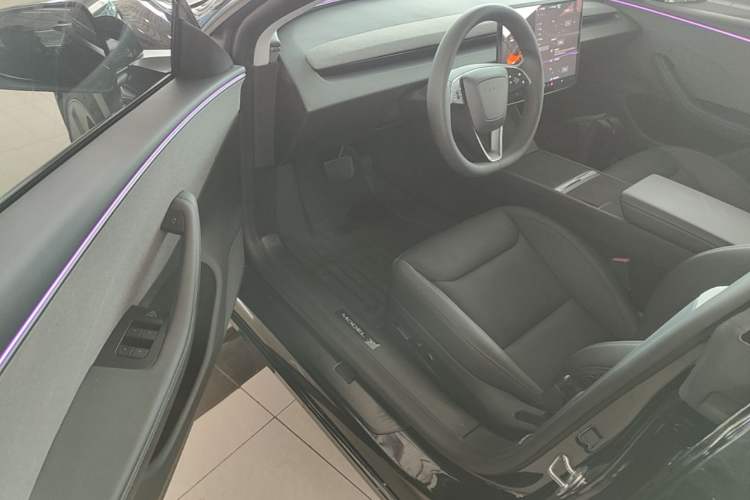 Used Tesla Model 3 2025 Rear-Wheel-Drive Version Driver Seat