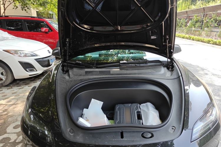 Used Tesla Model 3 2025 Long-Range All-Wheel-Drive Version Engine Bay