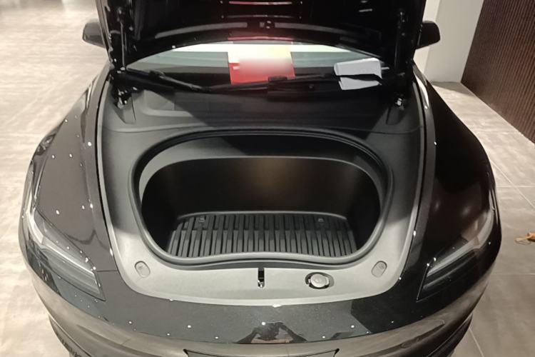 Used Tesla Model 3 2025 Model Revised Long-Range Rear-Wheel-Drive Version Engine Bay