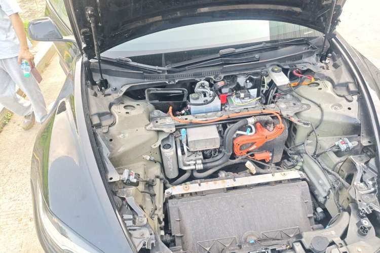 Used Tesla Model 3 2025 Rear-Wheel-Drive Version Engine Bay Right