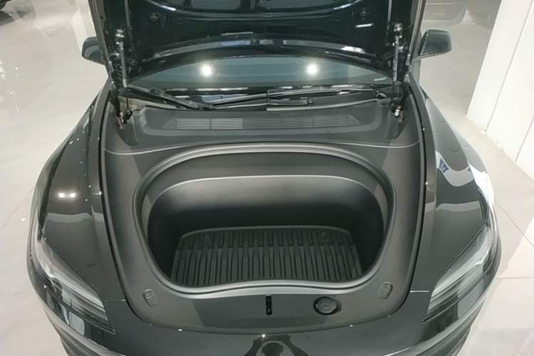 Used Tesla Model 3 2025 Rear-Wheel-Drive Version Engine Bay