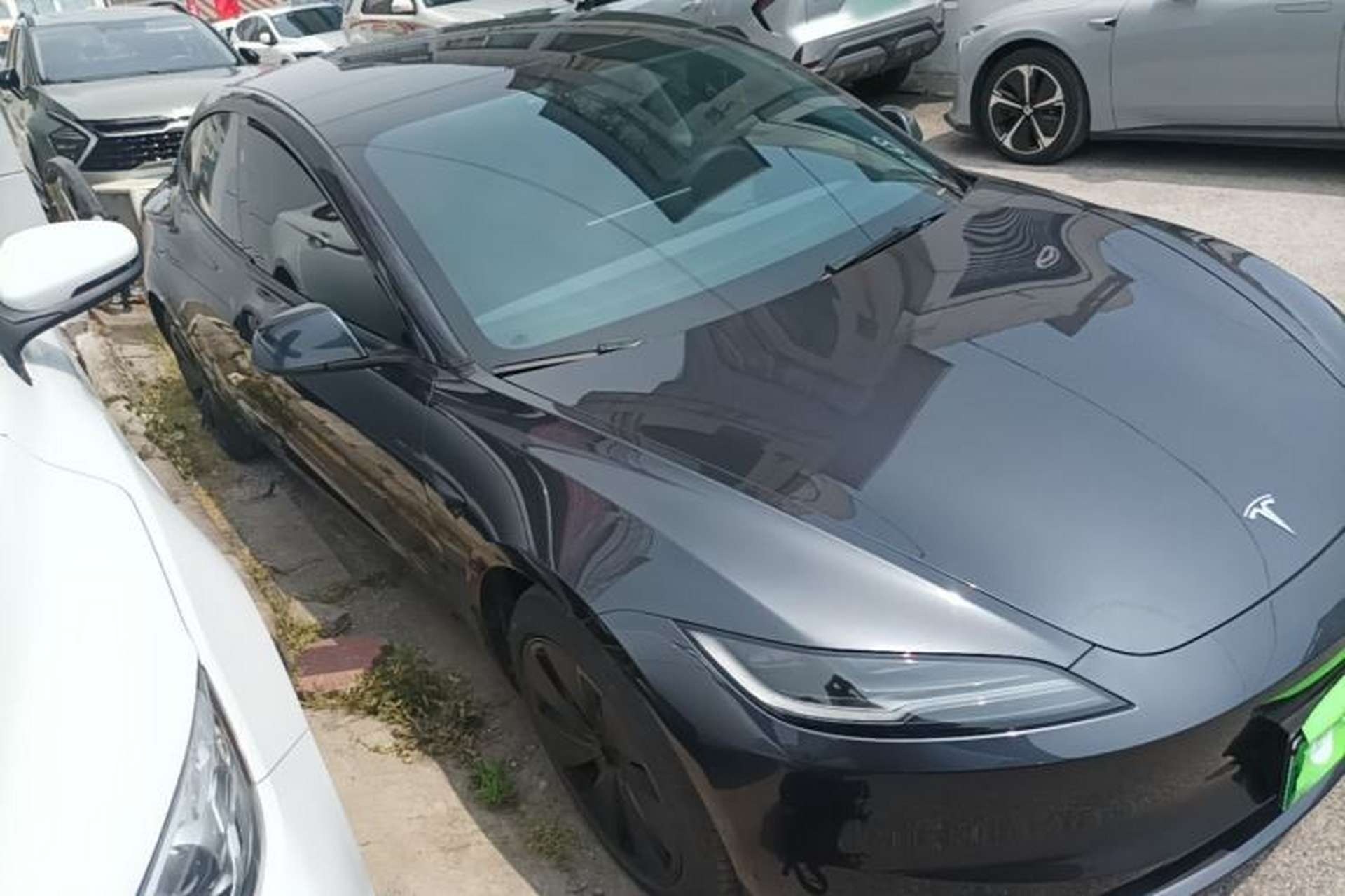 Used Tesla Model 3 2025 Rear-Wheel-Drive Version Exterior 1