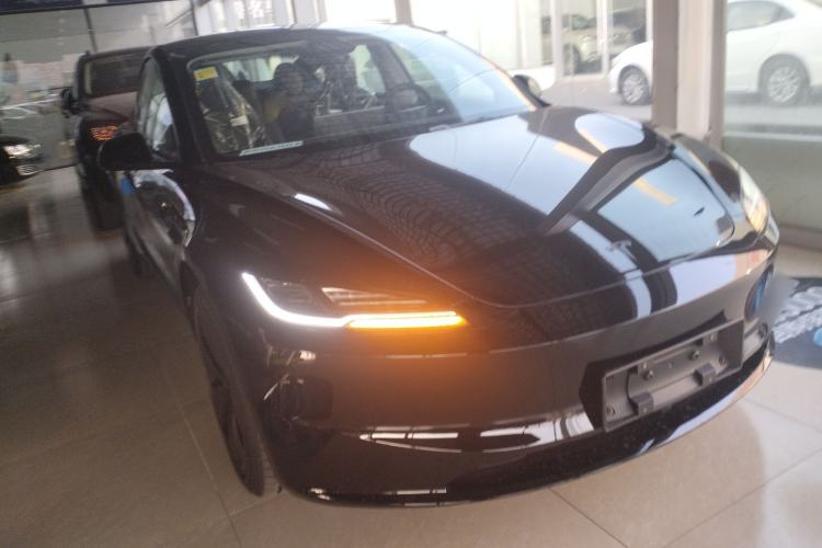 Used Tesla Model 3 2025 Model Revised Rear-Wheel-Drive Version Exterior 1