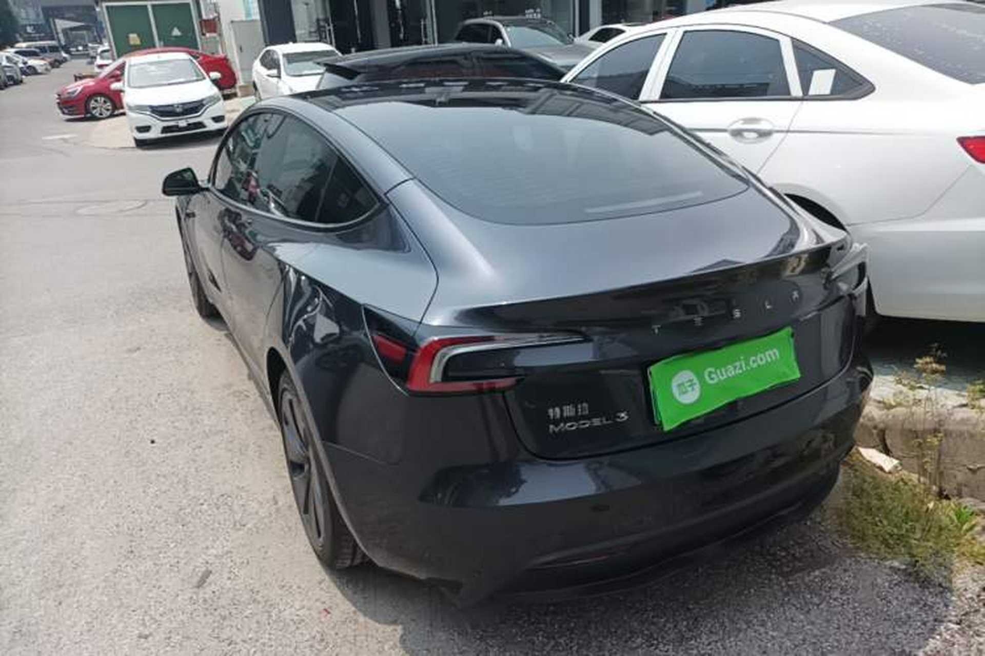 Used Tesla Model 3 2025 Rear-Wheel-Drive Version Exterior 2
