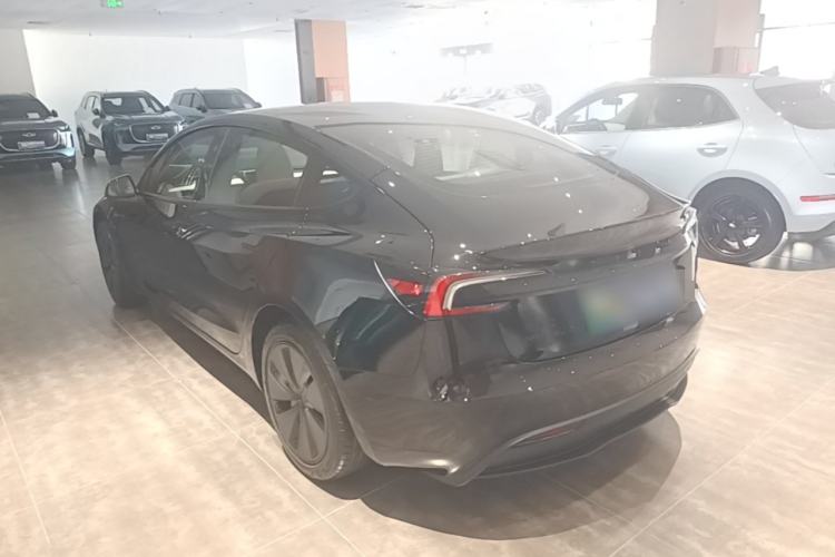 Used Tesla Model 3 2025 Model Revised Long-Range Rear-Wheel-Drive Version Exterior 2