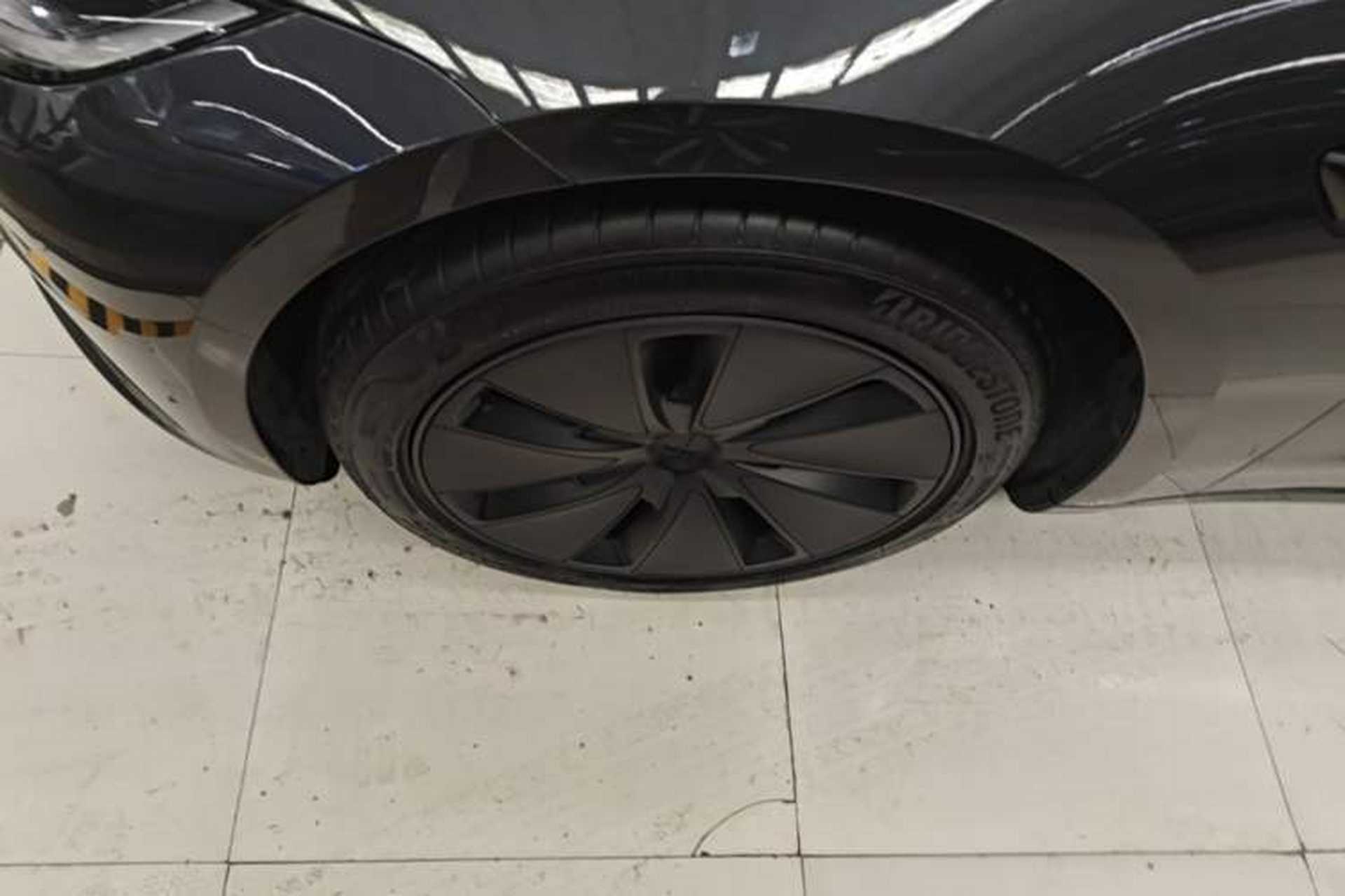 Used Tesla Model 3 2025 Rear-Wheel-Drive Version Exterior 4