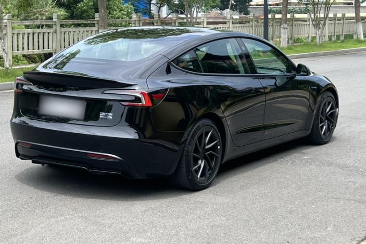 Used Tesla Model 3 2025 Model Revised High-Performance All-Wheel-Drive Version Exterior 4
