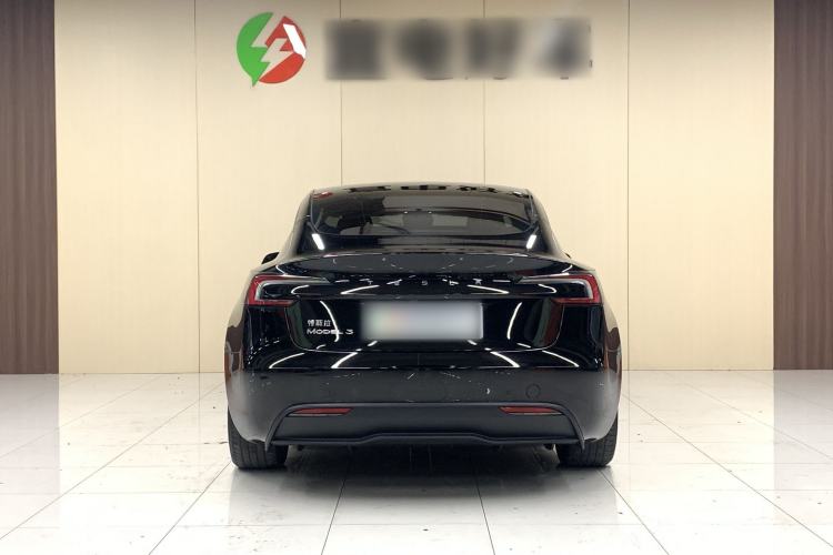 Used Tesla Model 3 2025 Rear-Wheel-Drive Version Exterior 4