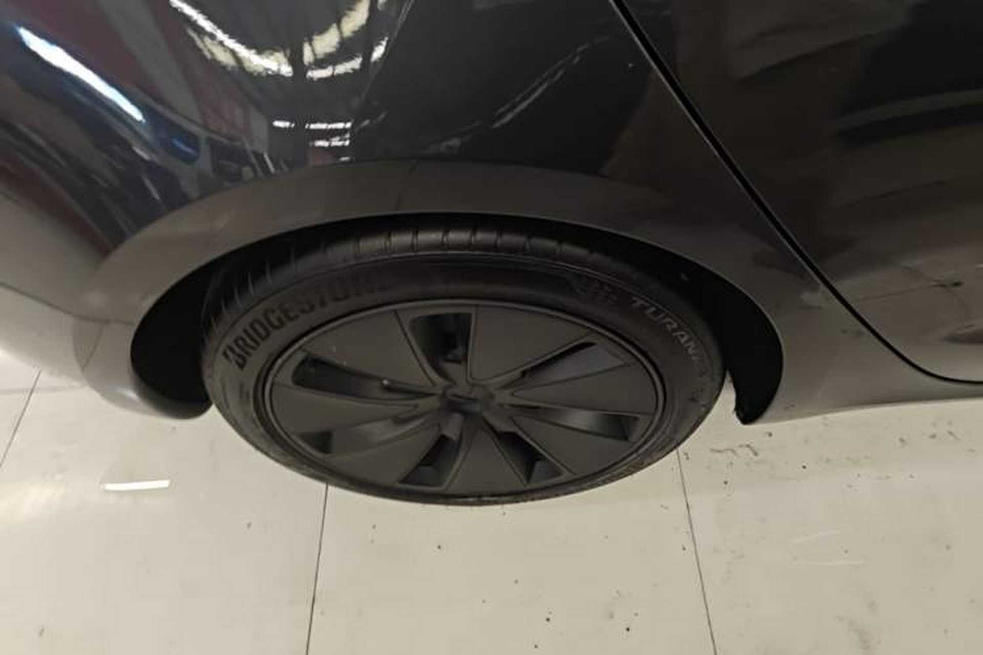 Used Tesla Model 3 2025 Rear-Wheel-Drive Version Exterior 5