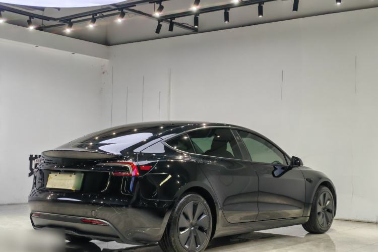 Used Tesla Model 3 2025 Model Revised Rear-Wheel-Drive Version Exterior 6