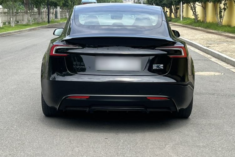 Used Tesla Model 3 2025 Model Revised High-Performance All-Wheel-Drive Version Exterior 7