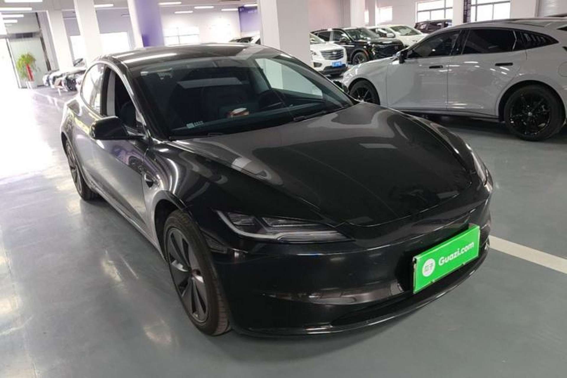 Used Tesla Model 3 2025 Model Long-Range Rear-Wheel-Drive Version Front Right 45 Deg