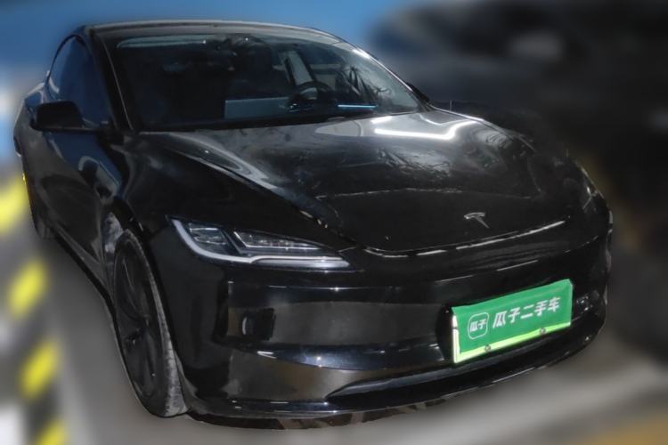 Used Tesla Model 3 2025 Model Long-Range Rear-Wheel-Drive Version Front Right 45 Deg