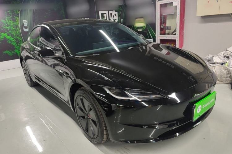 Used Tesla Model 3 2025 Model Long-Range Rear-Wheel-Drive Version Front Right 45 Deg