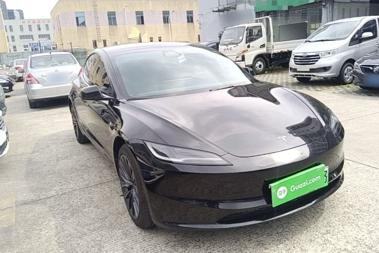 Used Tesla Model 3 2025 Rear-Wheel-Drive Version Front Right 45 Deg