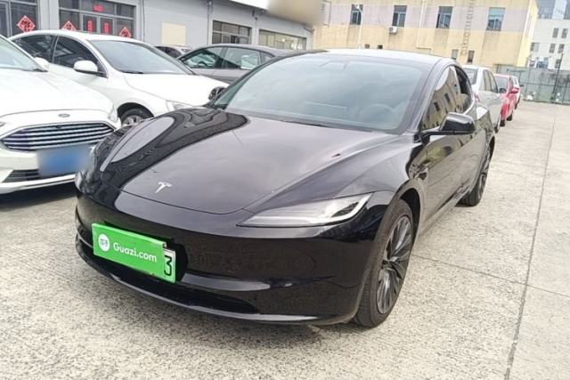 Used Tesla Model 3 2025 Rear-Wheel-Drive Version