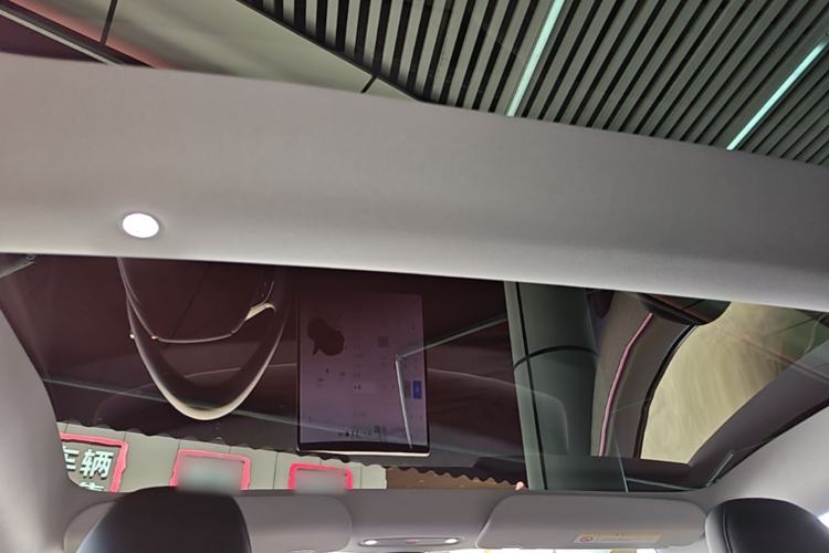 Used Tesla Model 3 2025 Model Revised Rear-Wheel-Drive Version Headliner