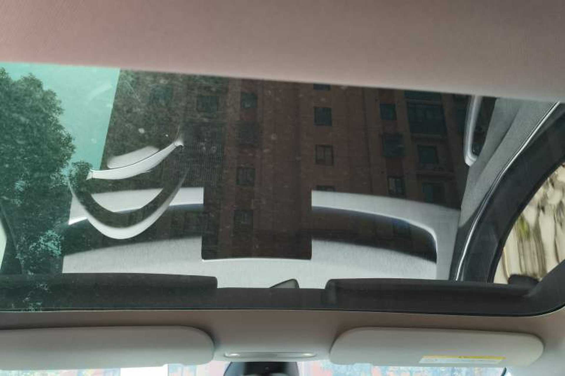 Used Tesla Model 3 2025 Model Revised Rear-Wheel-Drive Version Headliner