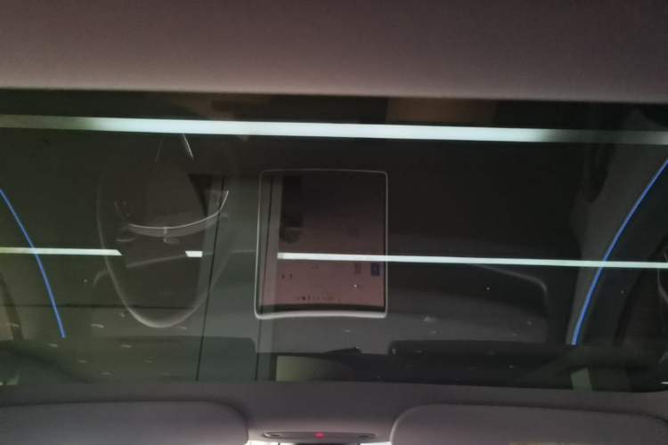 Used Tesla Model 3 2025 Model Revised Rear-Wheel-Drive Version Headliner