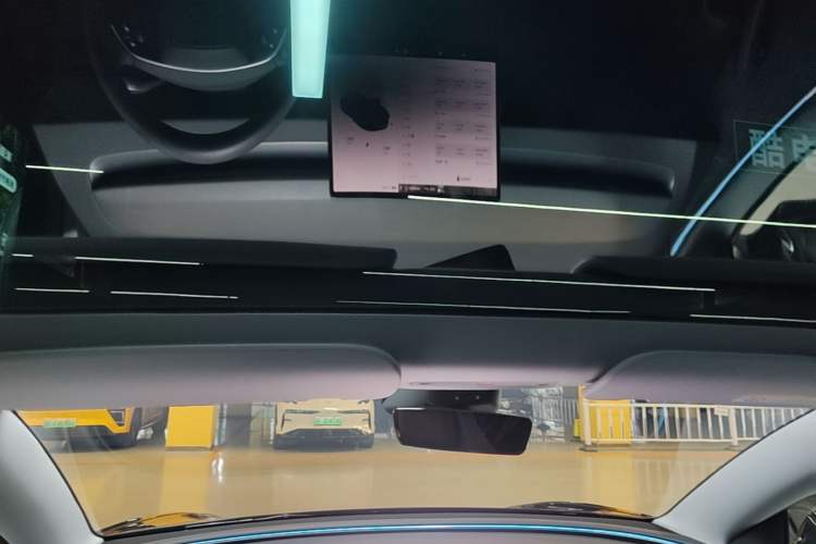 Used Tesla Model 3 2025 Model Revised High-Performance All-Wheel-Drive Version Headliner