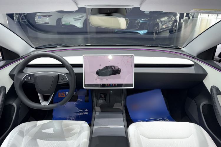 Used Tesla Model 3 2025 Model Revised Long-Range Rear-Wheel-Drive Version Interior 1