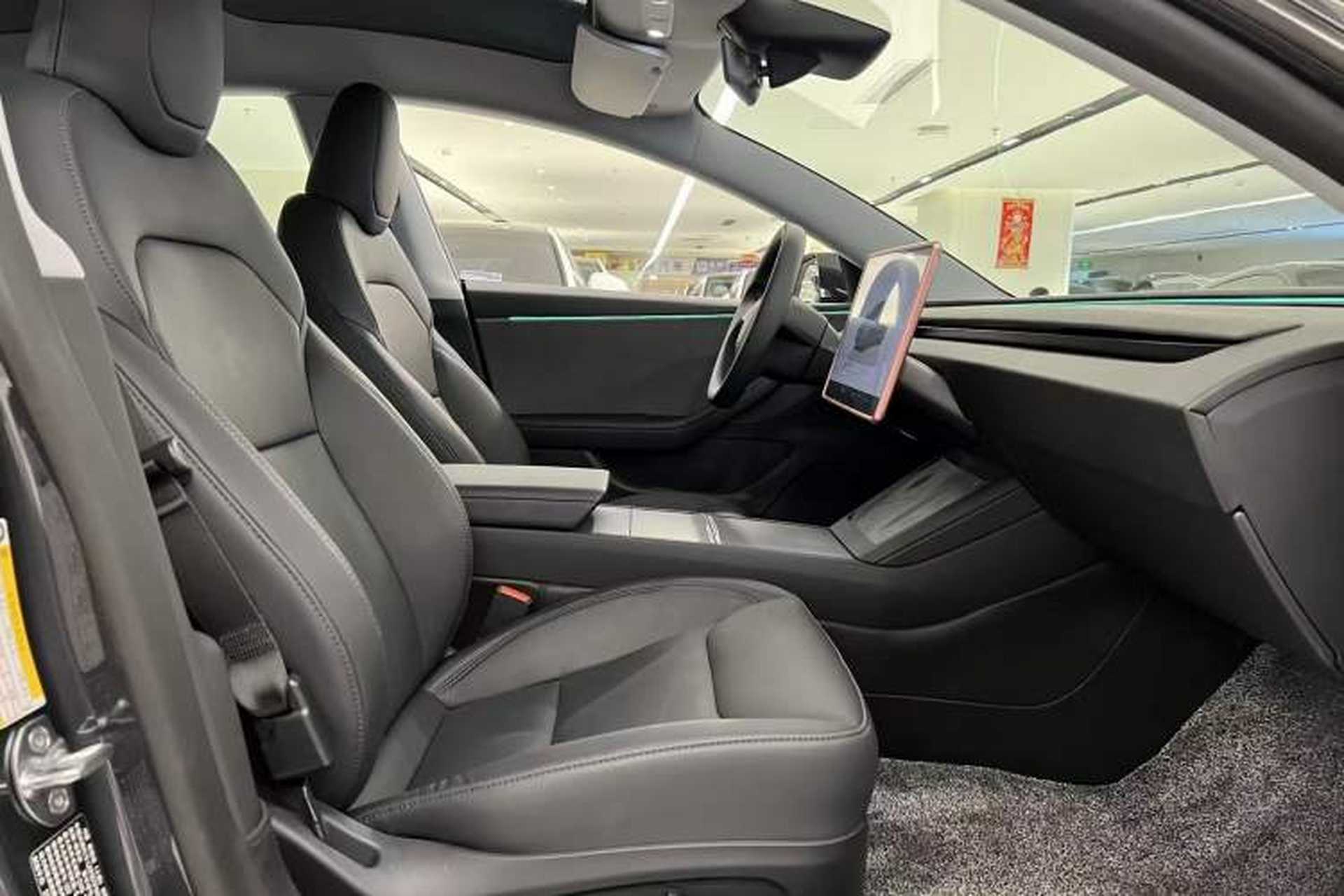 Used Tesla Model 3 2025 Rear-Wheel-Drive Version Interior 4