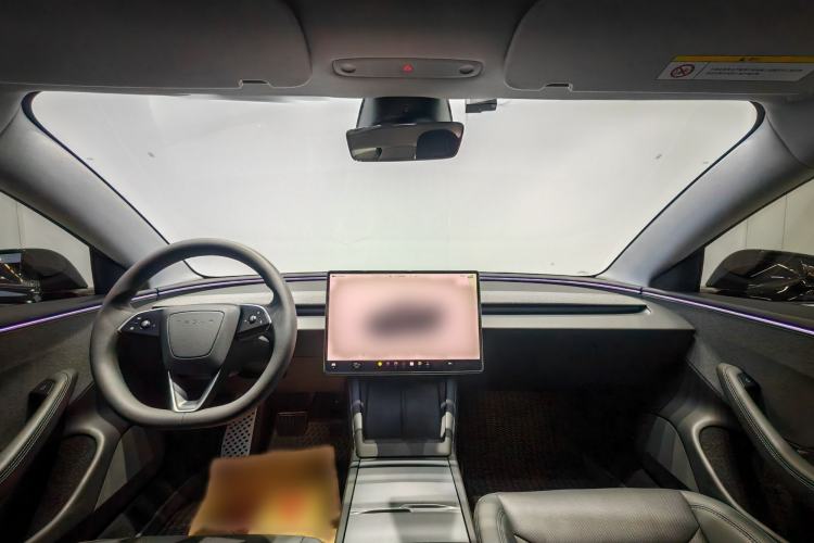 Used Tesla Model 3 2025 Model Revised Rear-Wheel-Drive Version Interior 4