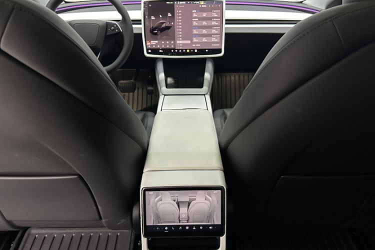 Used Tesla Model 3 2025 Model Revised Rear-Wheel-Drive Version Interior 9
