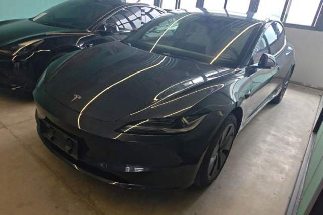 Used Tesla Model 3 2025 Rear-Wheel-Drive Version