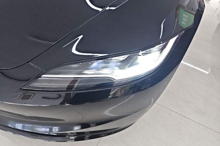 Used Tesla Model 3 2025 Rear-Wheel-Drive Version Left Front Headlight
