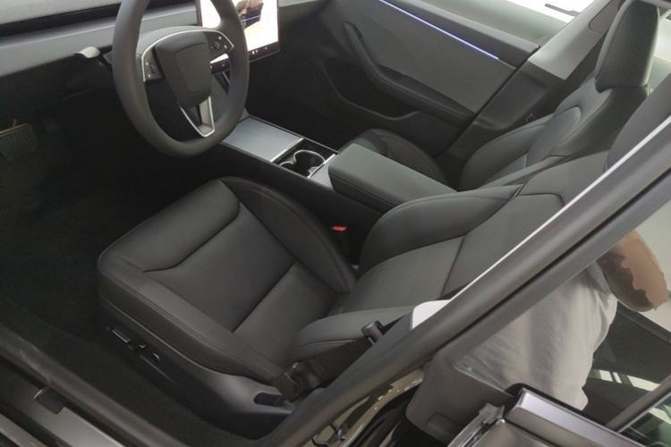 Used Tesla Model 3 2025 Model Revised Rear-Wheel-Drive Version Left Front Seat