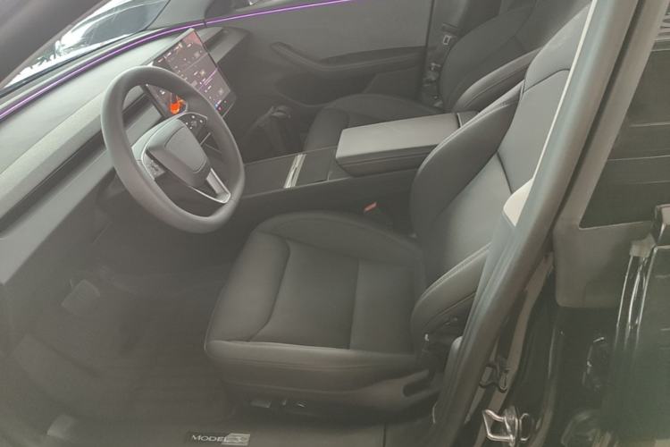 Used Tesla Model 3 2025 Rear-Wheel-Drive Version Left Front Seat