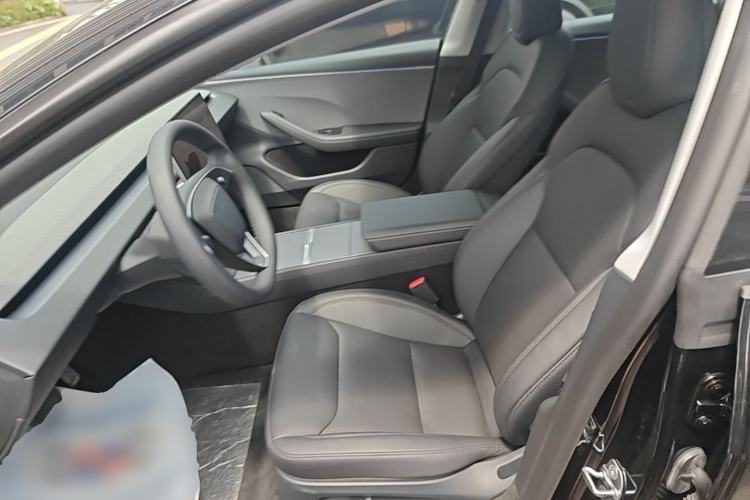 Used Tesla Model 3 2025 Rear-Wheel-Drive Version Left Front Seat