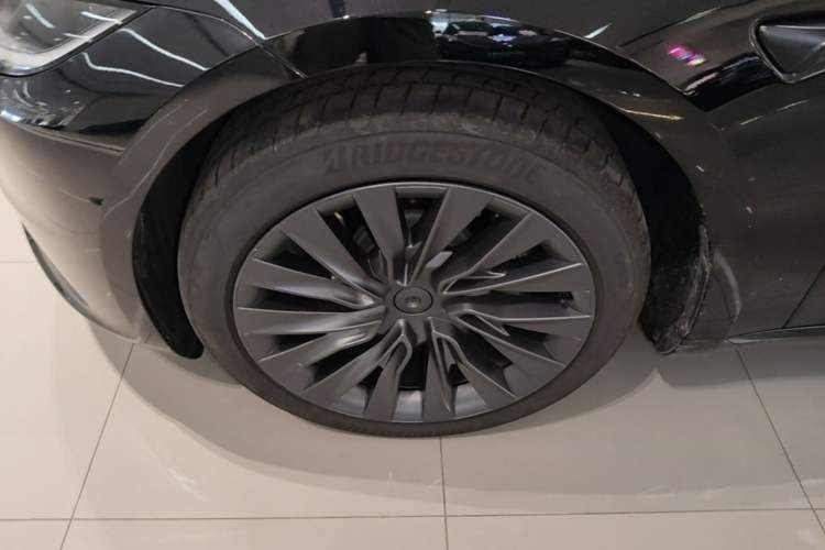 Used Tesla Model 3 2025 Rear-Wheel-Drive Version Left Front Wheel Hub