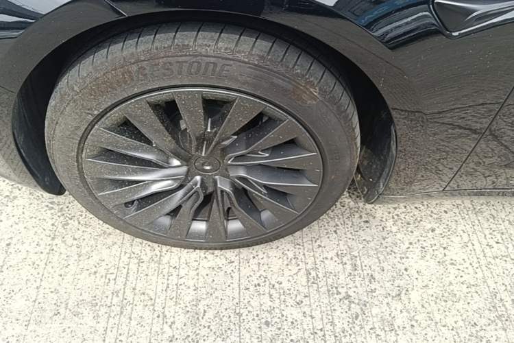 Used Tesla Model 3 2025 Rear-Wheel-Drive Version Left Front Wheel Hub