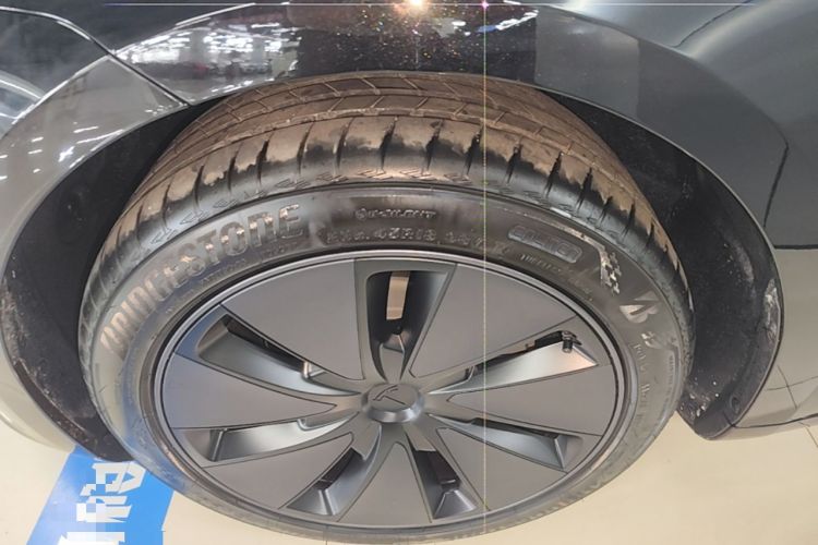 Used Tesla Model 3 2025 Model Revised Rear-Wheel-Drive Version Left Front Wheel Hub