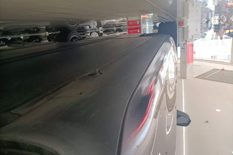 Used Tesla Model 3 2025 Long-Range All-Wheel-Drive Version Left Side Sill