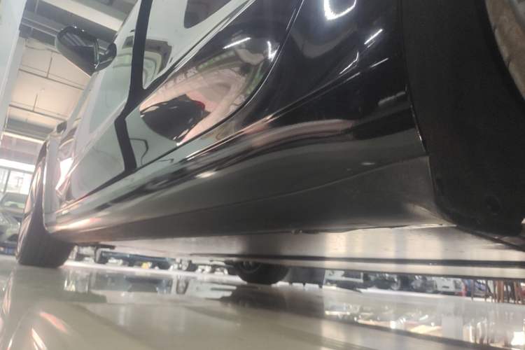 Used Tesla Model 3 2025 Model Revised Rear-Wheel-Drive Version Left Side Sill