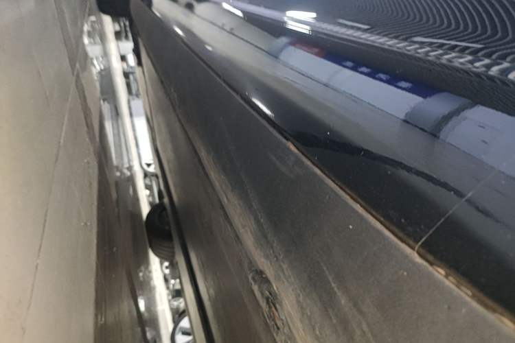 Used Tesla Model 3 2025 Rear-Wheel-Drive Version Left Side Sill