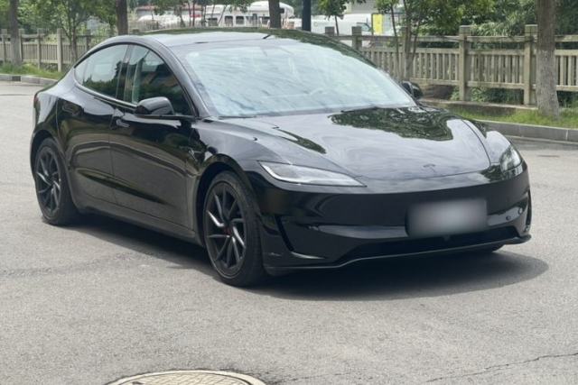 Used Tesla Model 3 2025 Model Revised High-Performance All-Wheel-Drive Version