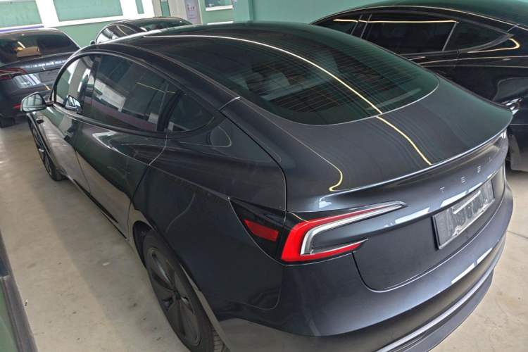 Used Tesla Model 3 2025 Rear-Wheel-Drive Version Rear Left 45 Deg