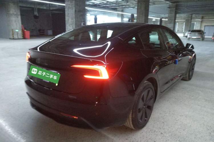Used Tesla Model 3 2025 Rear-Wheel-Drive Version Rear Right 45 Deg