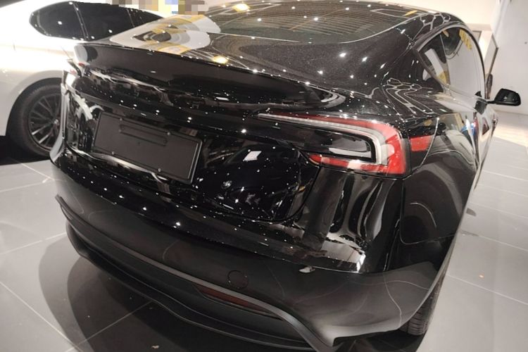 Used Tesla Model 3 2025 Model Revised Long-Range Rear-Wheel-Drive Version Rear Right 45 Deg