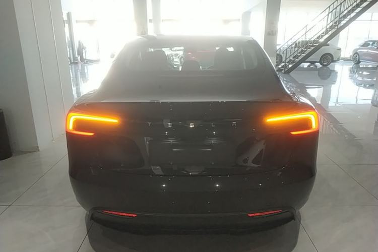 Used Tesla Model 3 2025 Rear-Wheel-Drive Version Rear