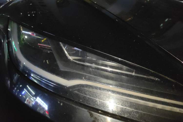Used Tesla Model 3 2025 Model Revised Long-Range Rear-Wheel-Drive Version Right Front Headlight