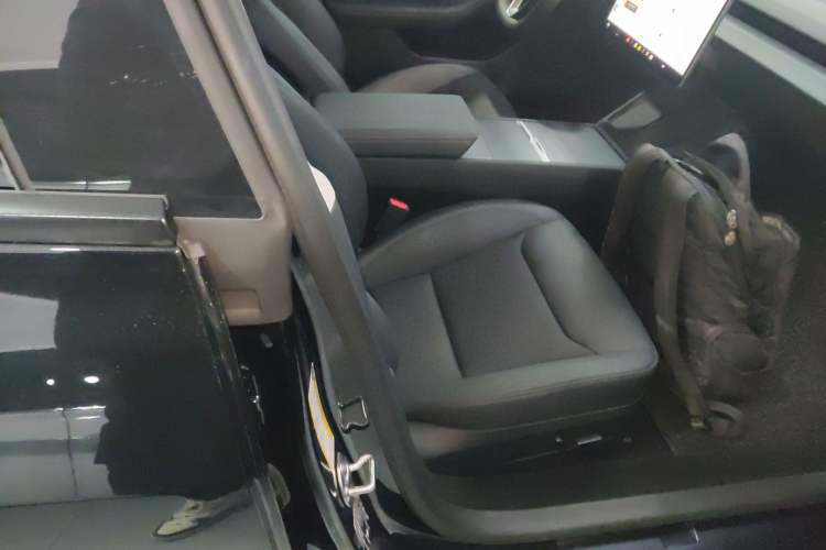Used Tesla Model 3 2025 Model Revised Rear-Wheel-Drive Version Right Front Seat